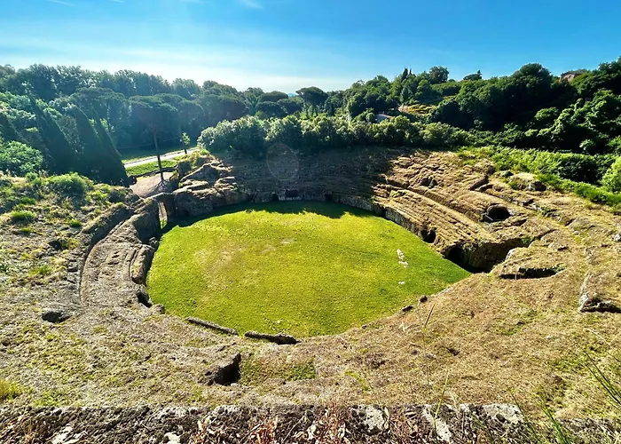 Etruscan Garden Apartment